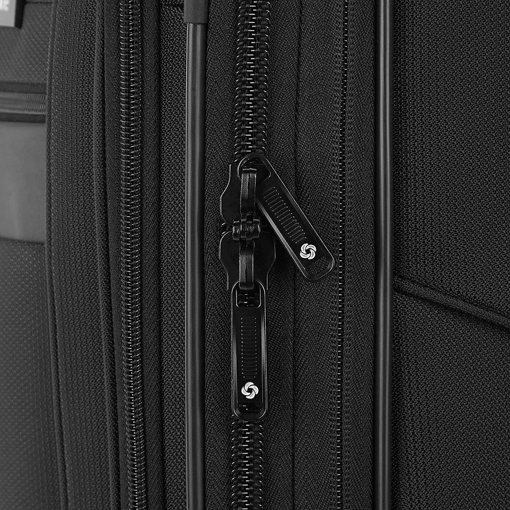 Ascella 3.0 Co 20" Expandable Spinner Suitcase