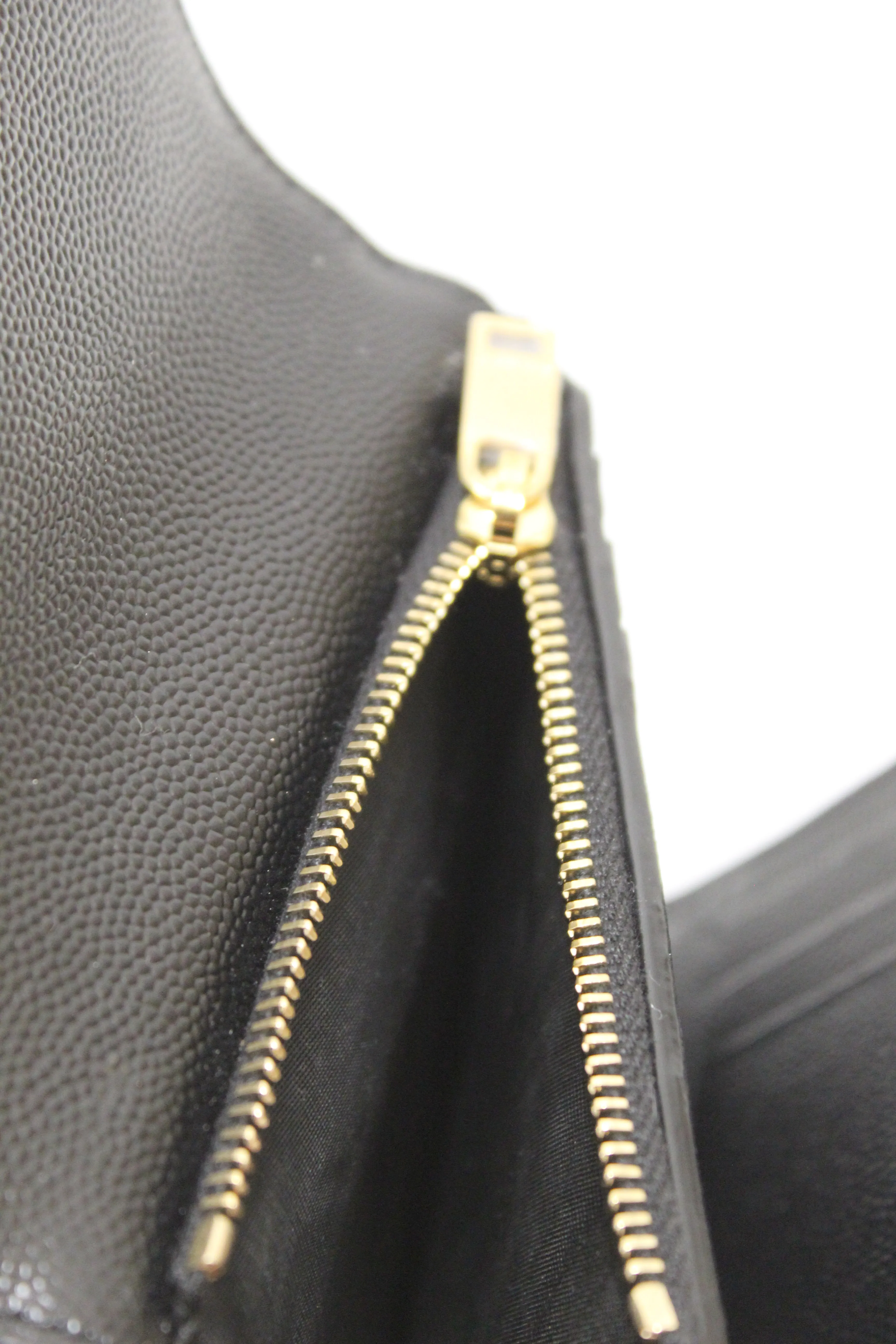 Authentic Yves Saint Laurent Black Monogram Small Grain de Poudre Tri-Fold Wallet