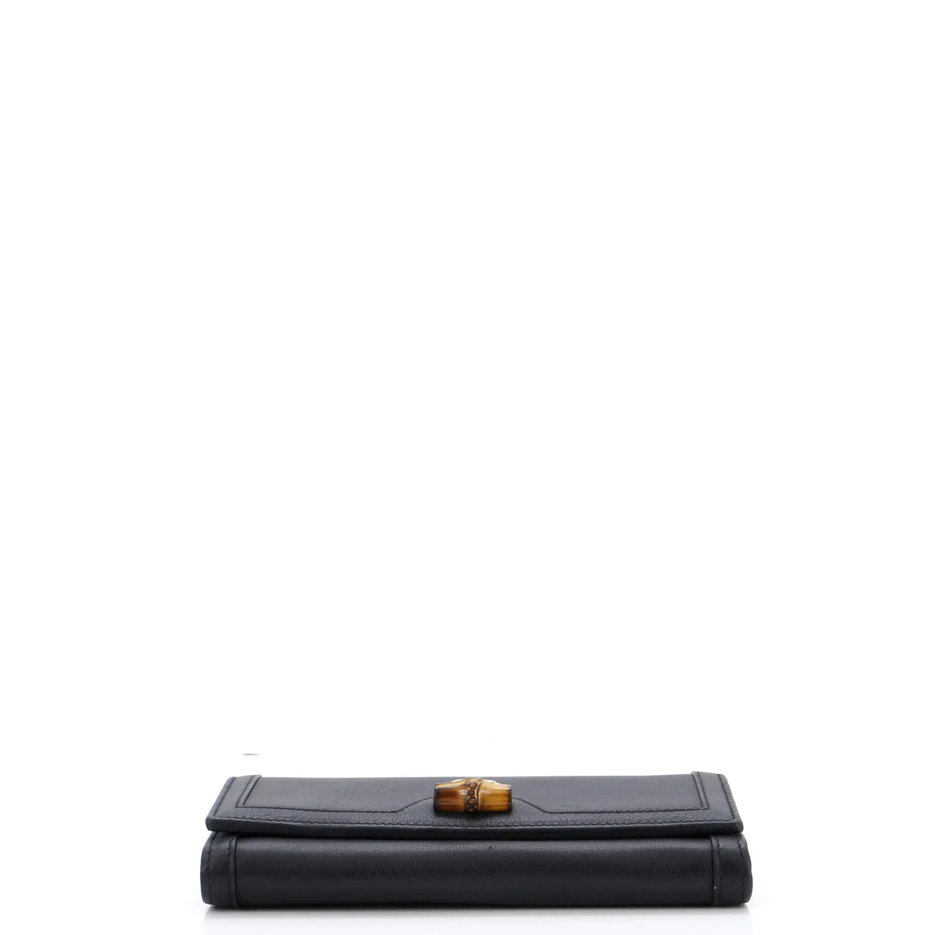 Diana Wallet on Chain Leather