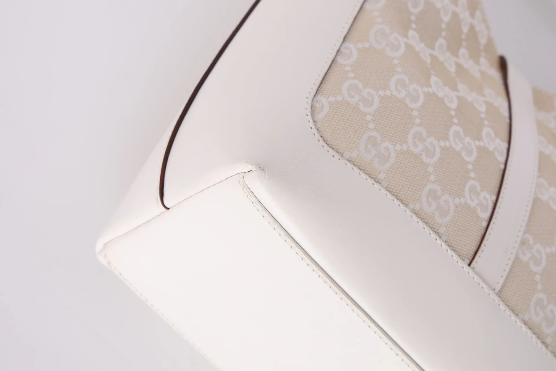 Gucci Monogram Canvas Leather Shoulder Bag