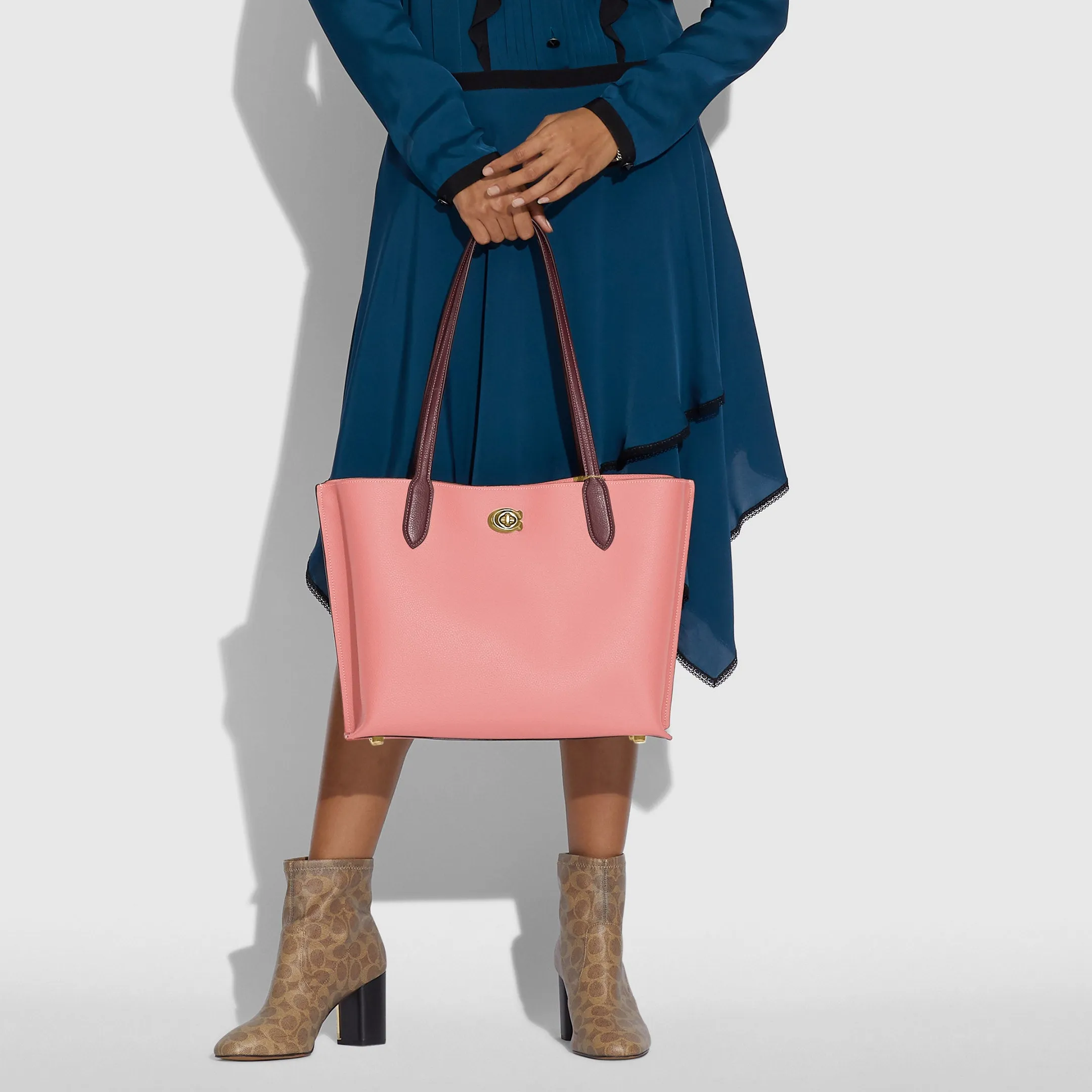 Willow Tote In Colorblock With Signature Canvas Interior