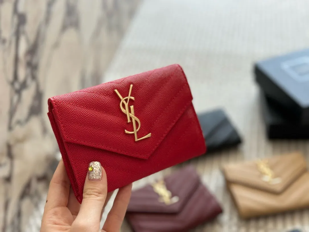 YSK335 Cassandre Matelassé Small Envelope Wallet / 5.3 x 3.7 x 1.1 INCHES